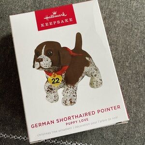 NIB Hallmark Ornament 2022 Year-Dated, Puppy Love German Shorthaired Pointer